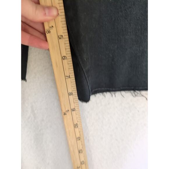 Isabel Maternity by Ingrid & Isabel Bermuda Black Jean Cut Off‎ Short size 18 - Picture 4 of 9